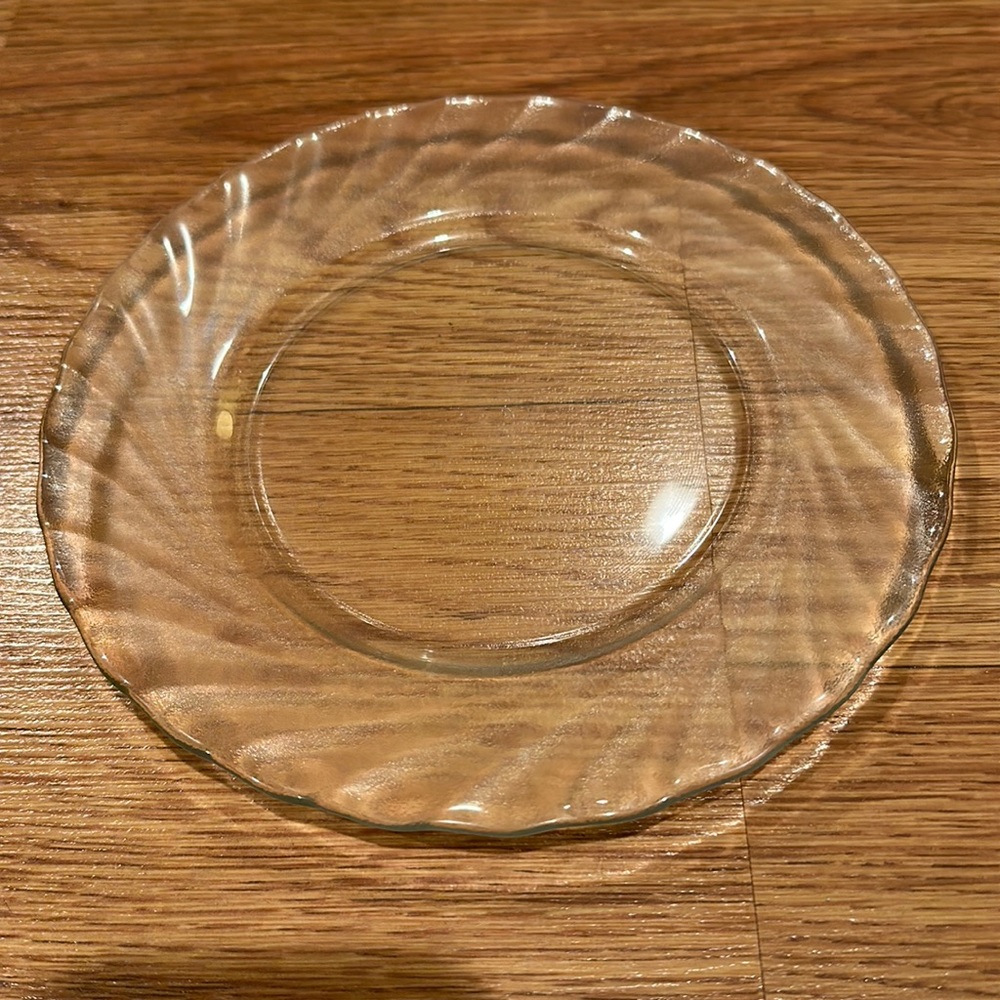 Vintage 1980s Arcoroc Clearbrook Plate Textured/Frosted Swirl - Dinnerware